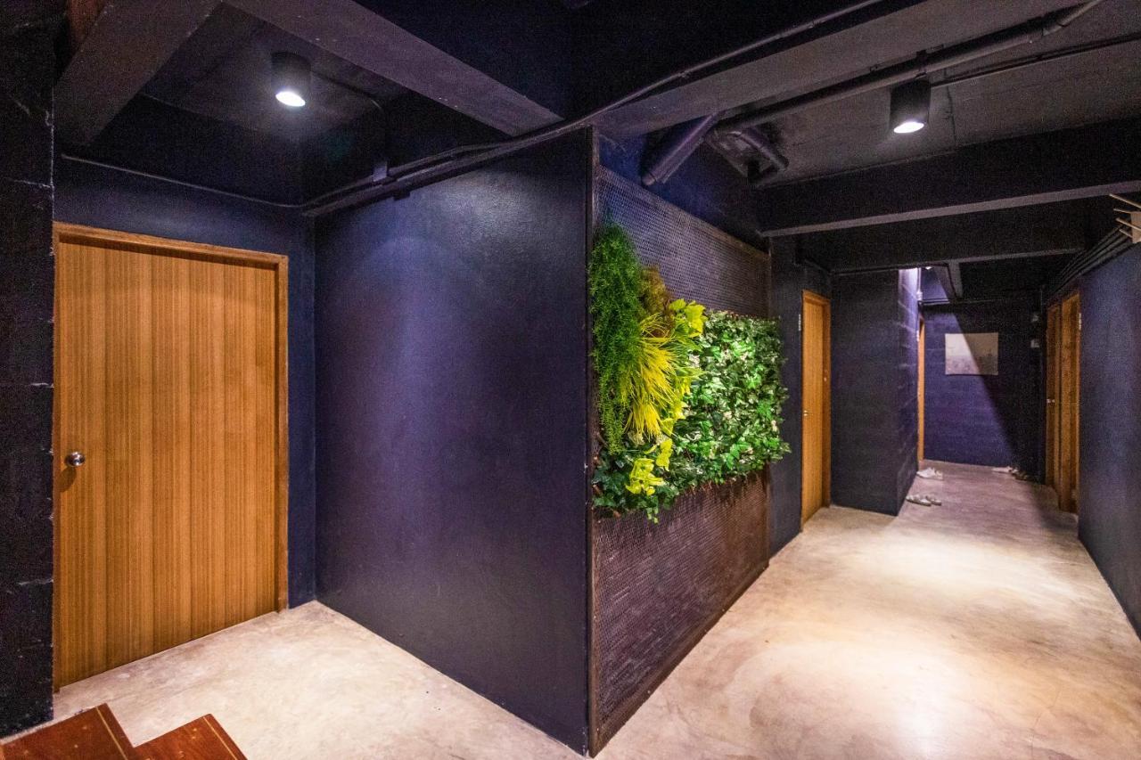 Oyo 435 Frame Residence Пхукет Экстерьер фото